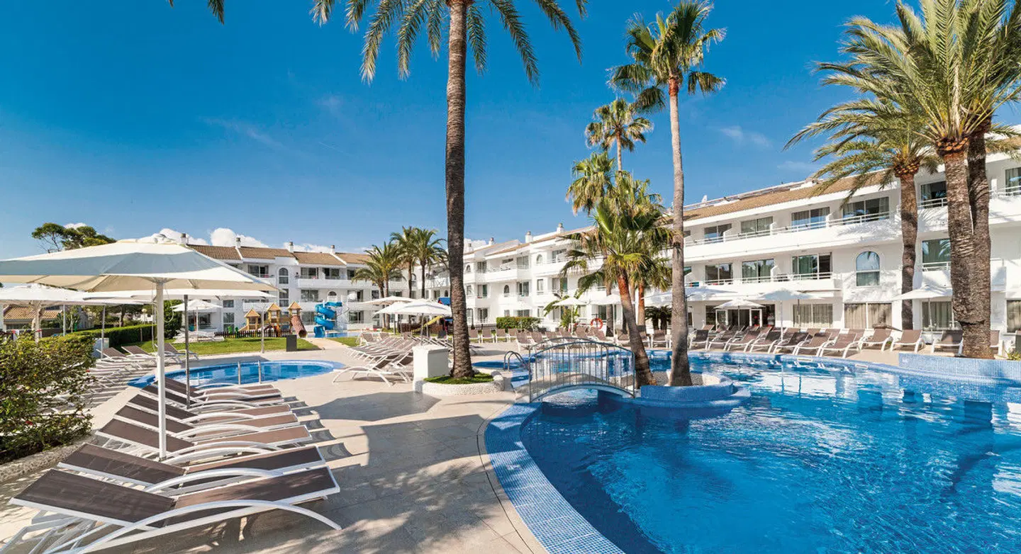 Hoposa Villaconcha Family & Sport OUTDOOR_POOL