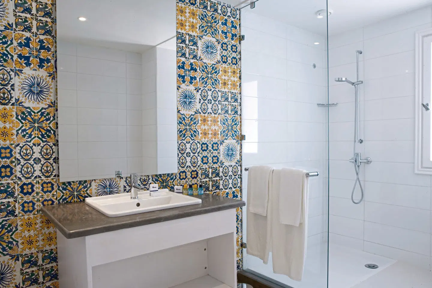 Magic Iliade Aquapark BATHROOM