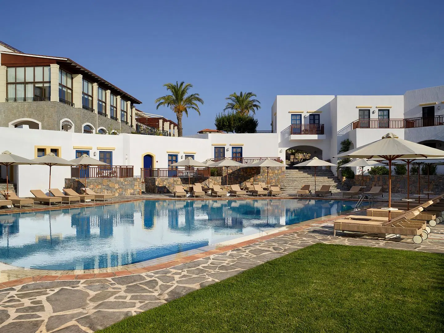 Creta Maris Resort OUTDOOR_POOL