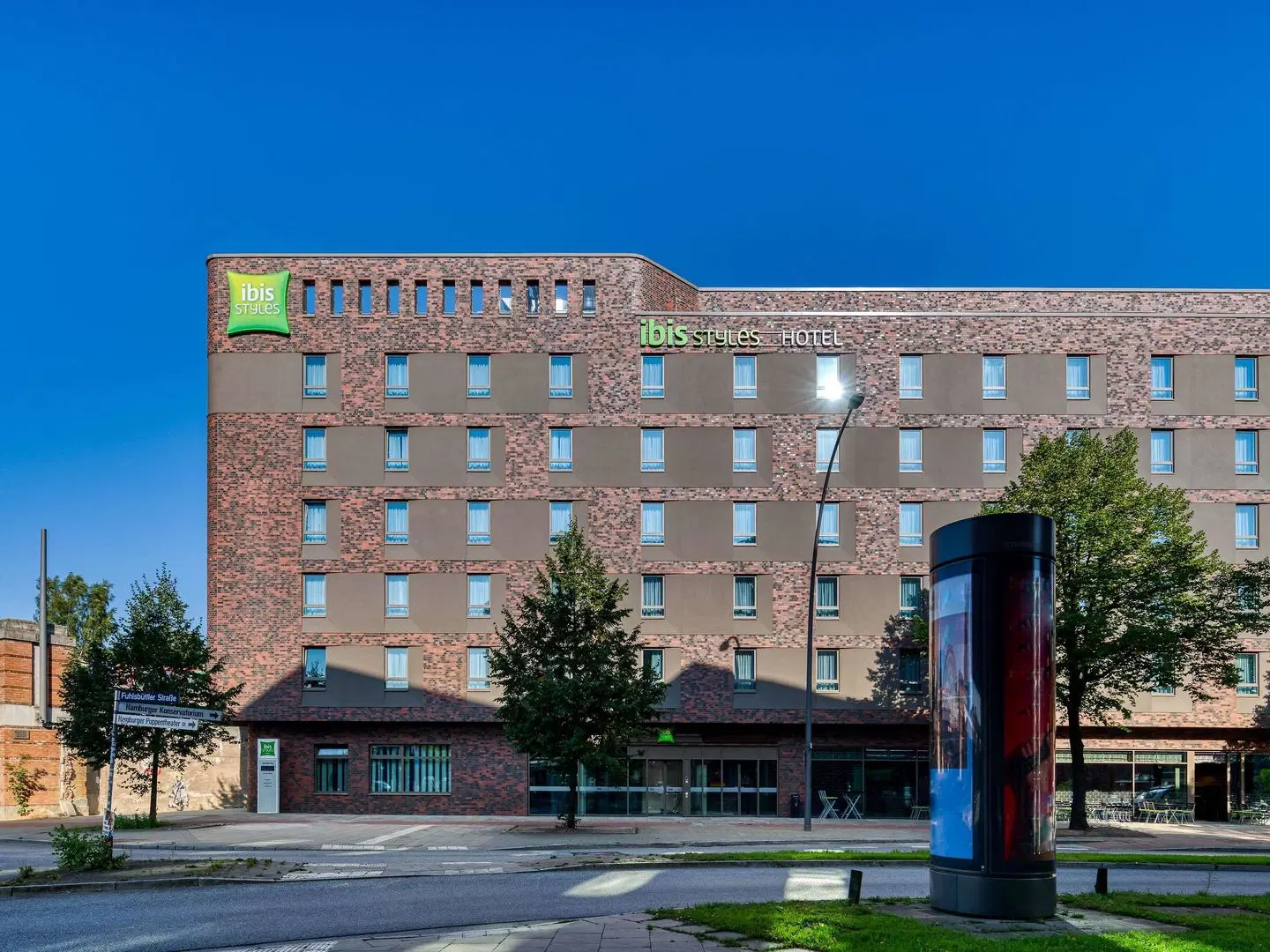 ibis Styles Hamburg-Barmbek EXTERIOR