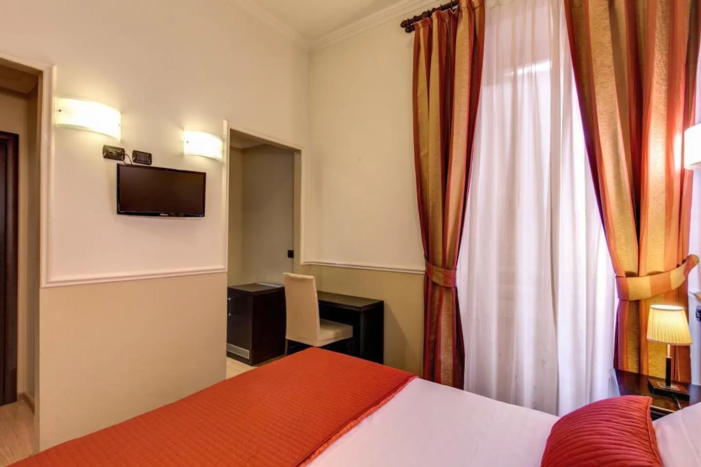 Everest Inn Rome ROOM_EXAMPLE