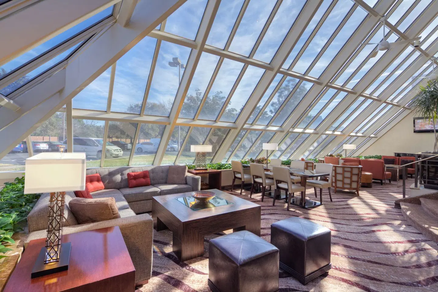 Hilton Houston Westchase LOUNGE_LOBBY