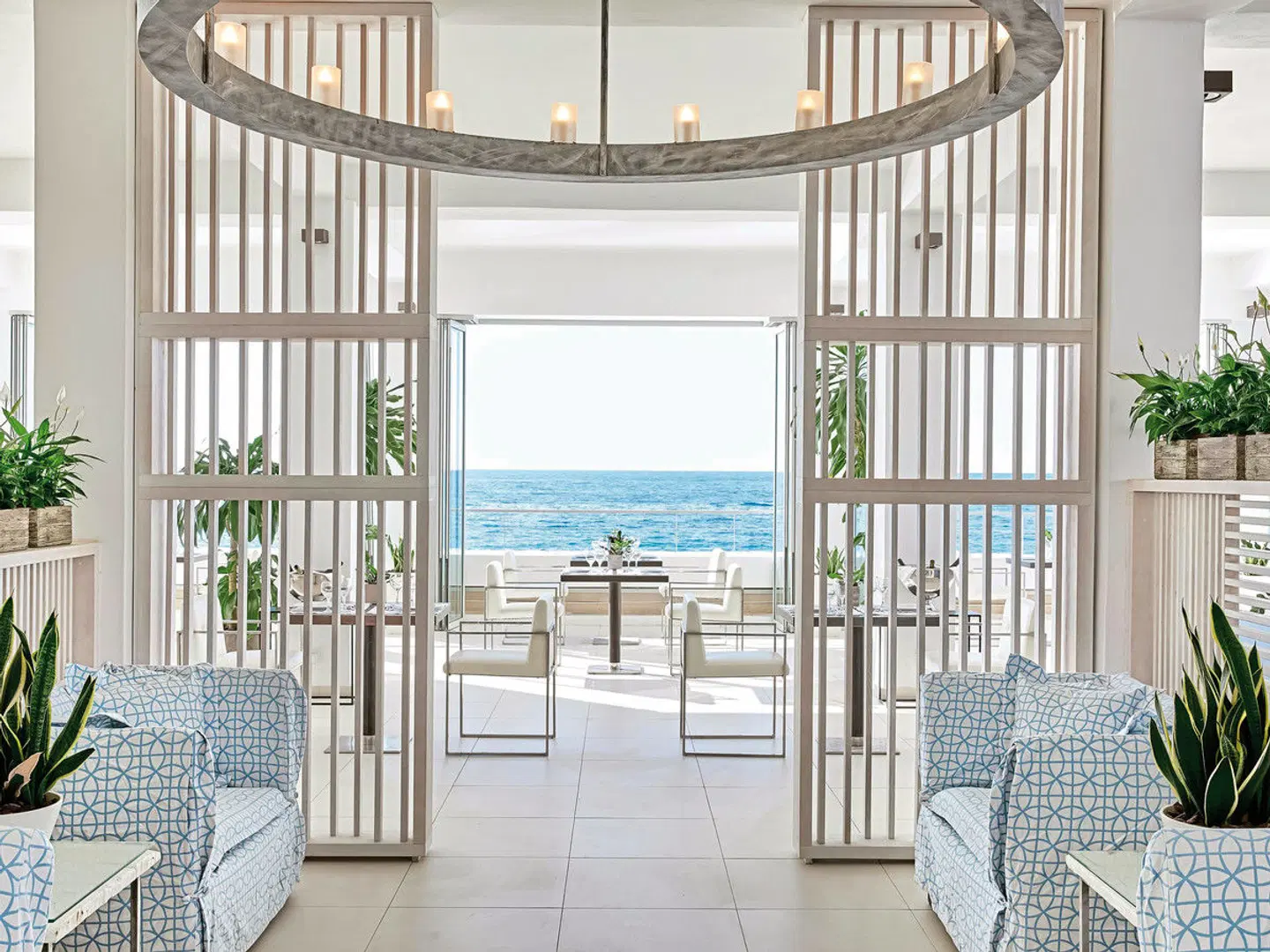 Grecotel LUXME White LOUNGE_LOBBY