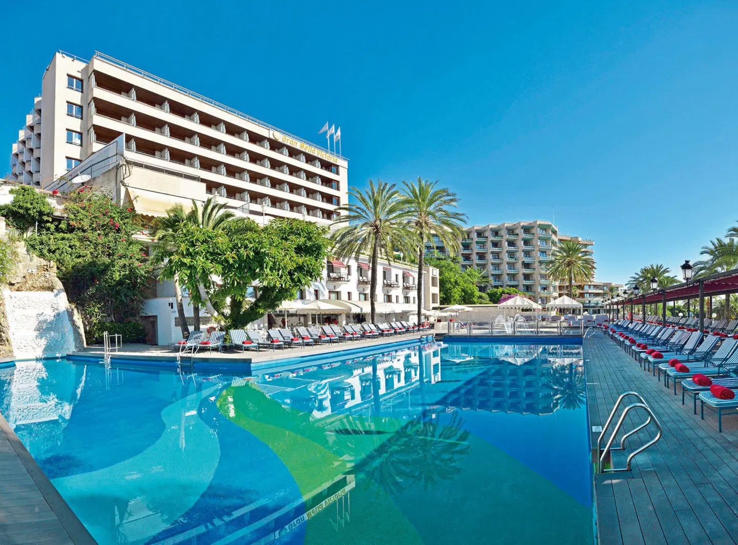 Victoria Gran Meliá OUTDOOR_POOL