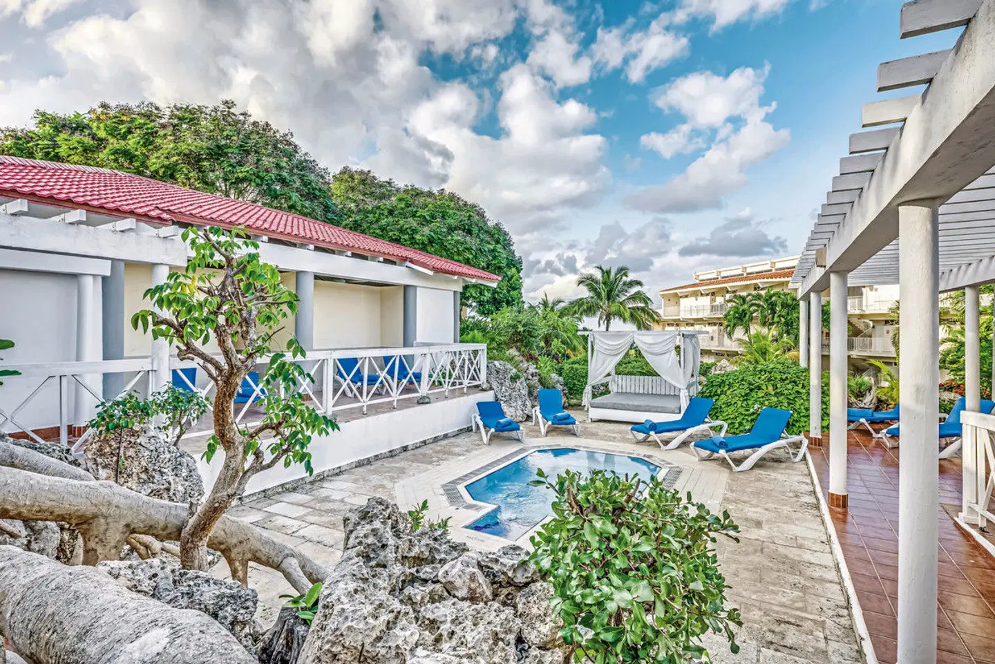 Sol Rio de Luna y Mares EXTERIOR