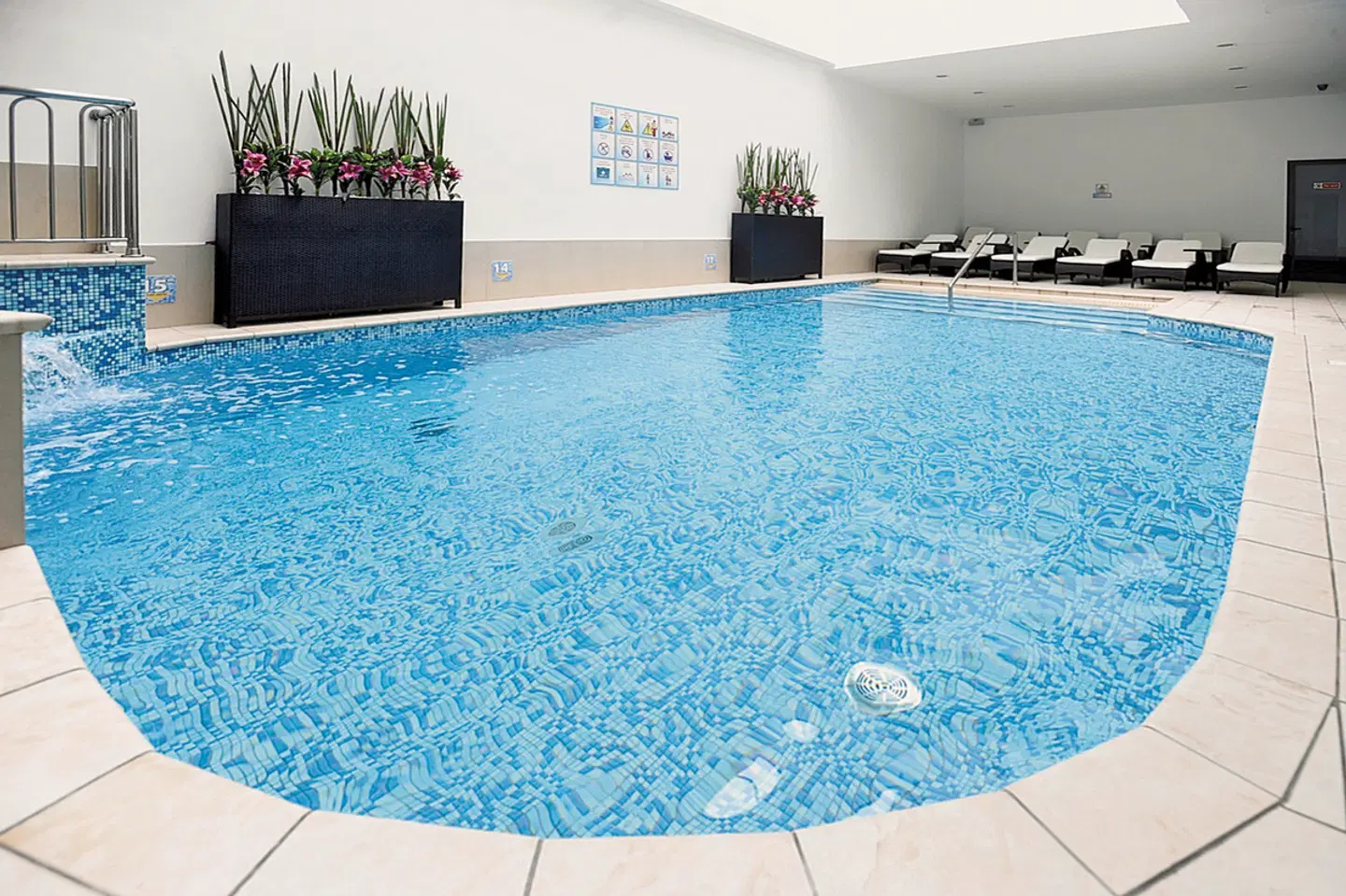 Plaza Regency Hotel INDOOR_POOL