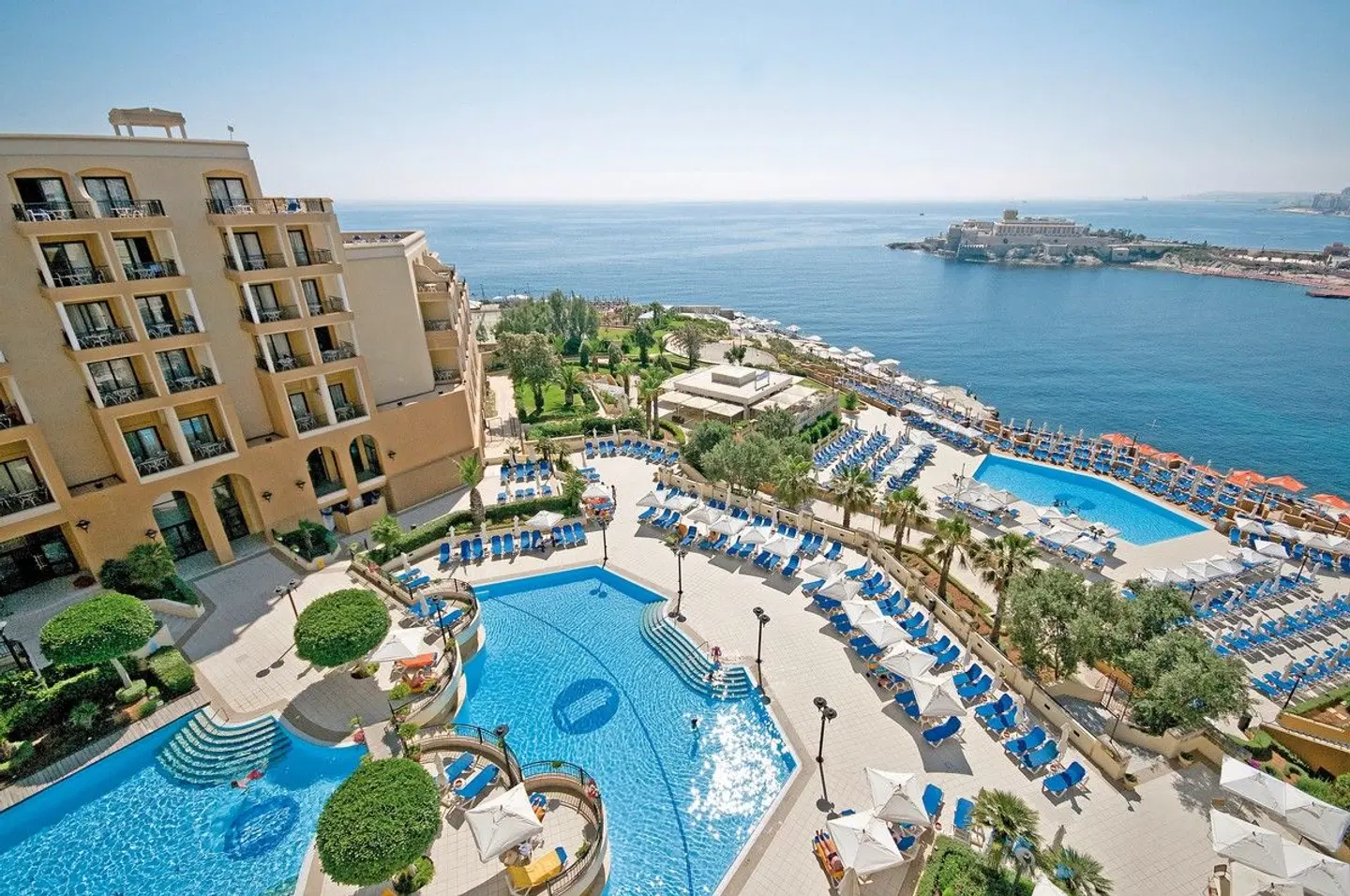 Corinthia St. George's Bay OUTDOOR_POOL