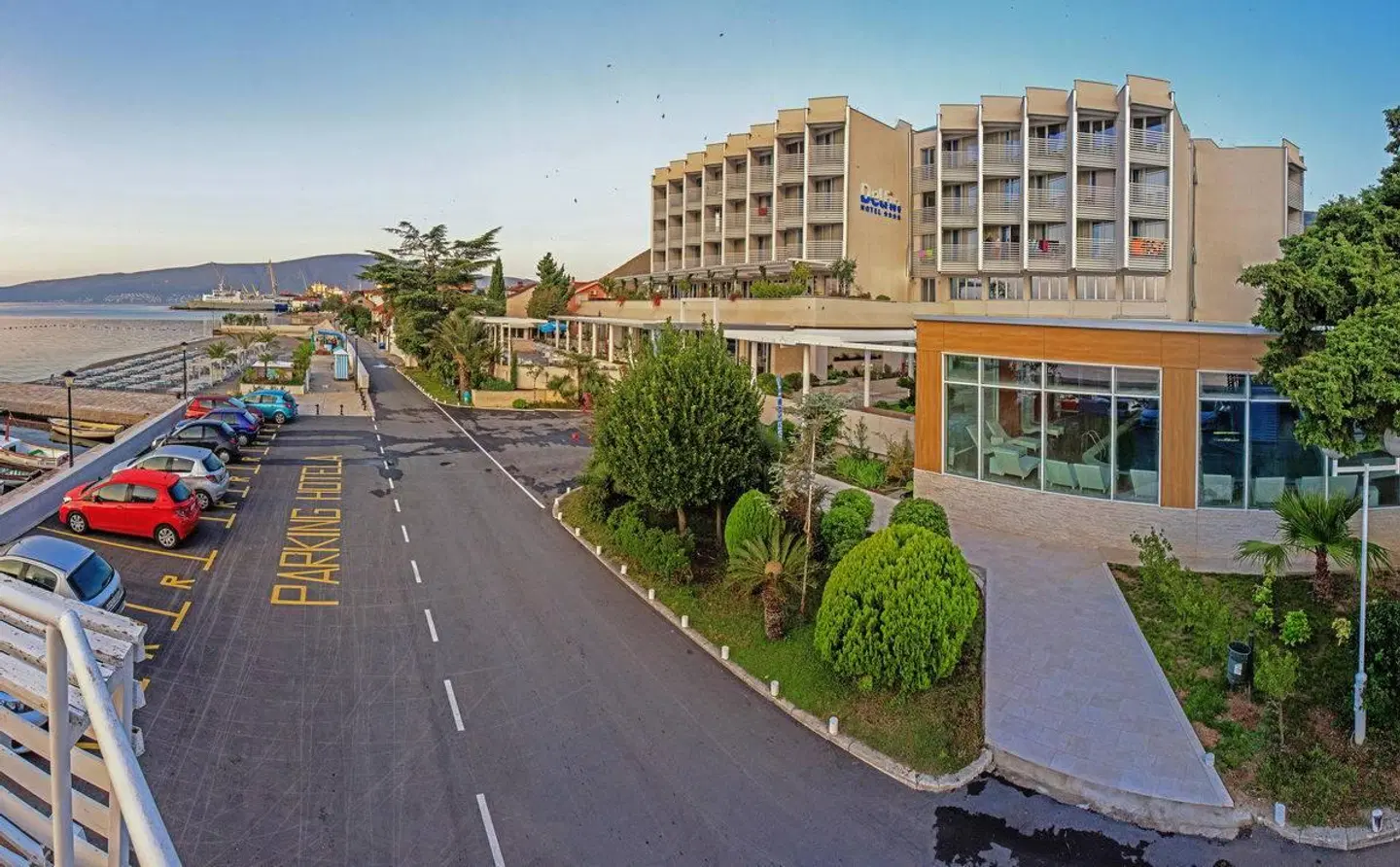 Carine Hotel Delfin EXTERIOR