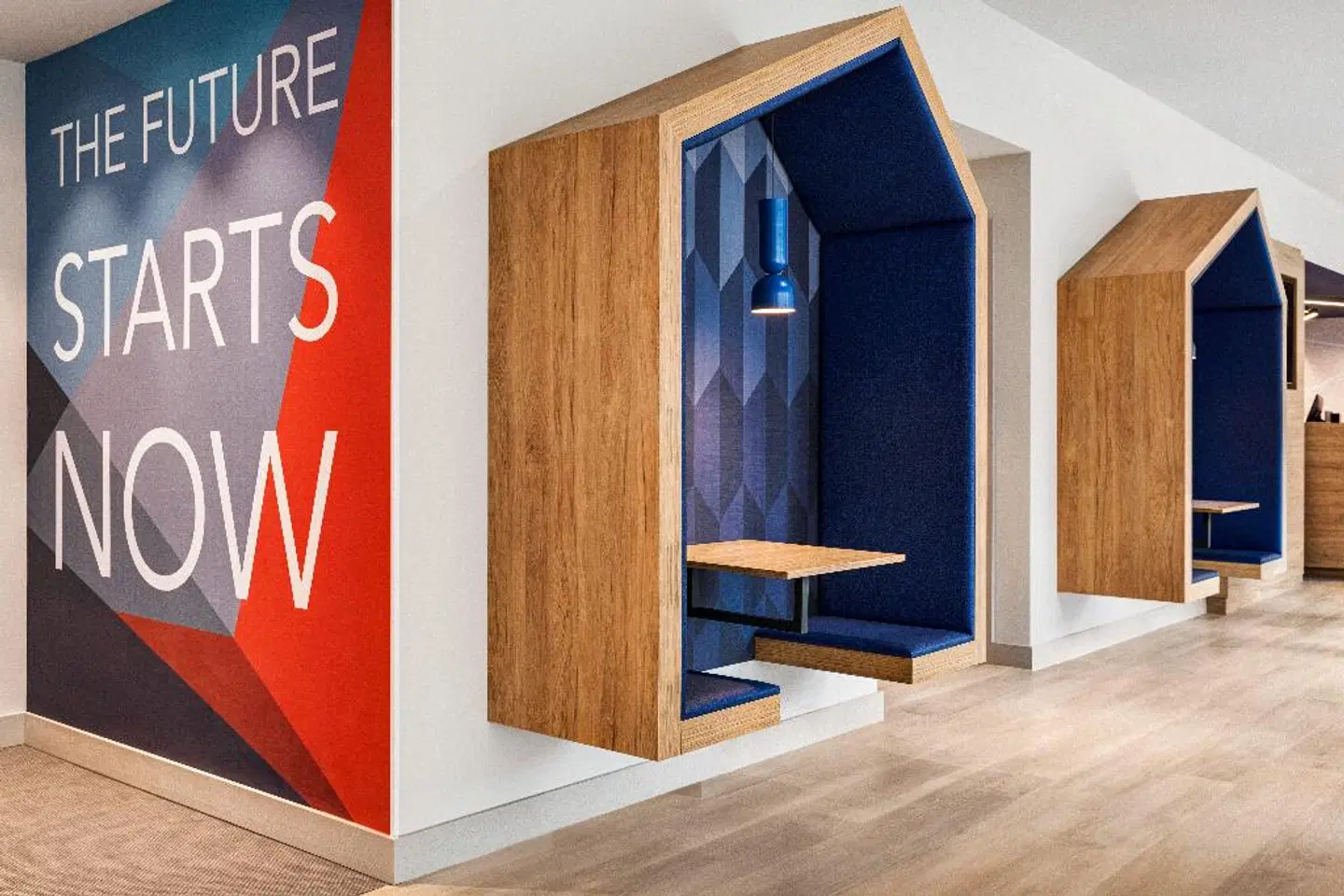 Holiday Inn Express Porto - Boavista, an IHG Hotel LOUNGE_LOBBY