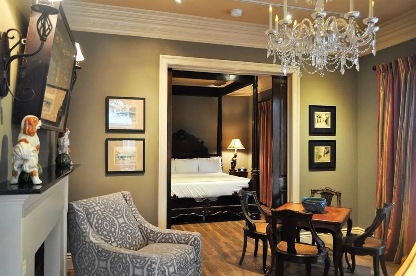 The Inn at Houmas House LOUNGE_LOBBY