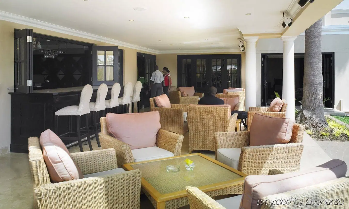 Southern Sun Katherine Street Bar