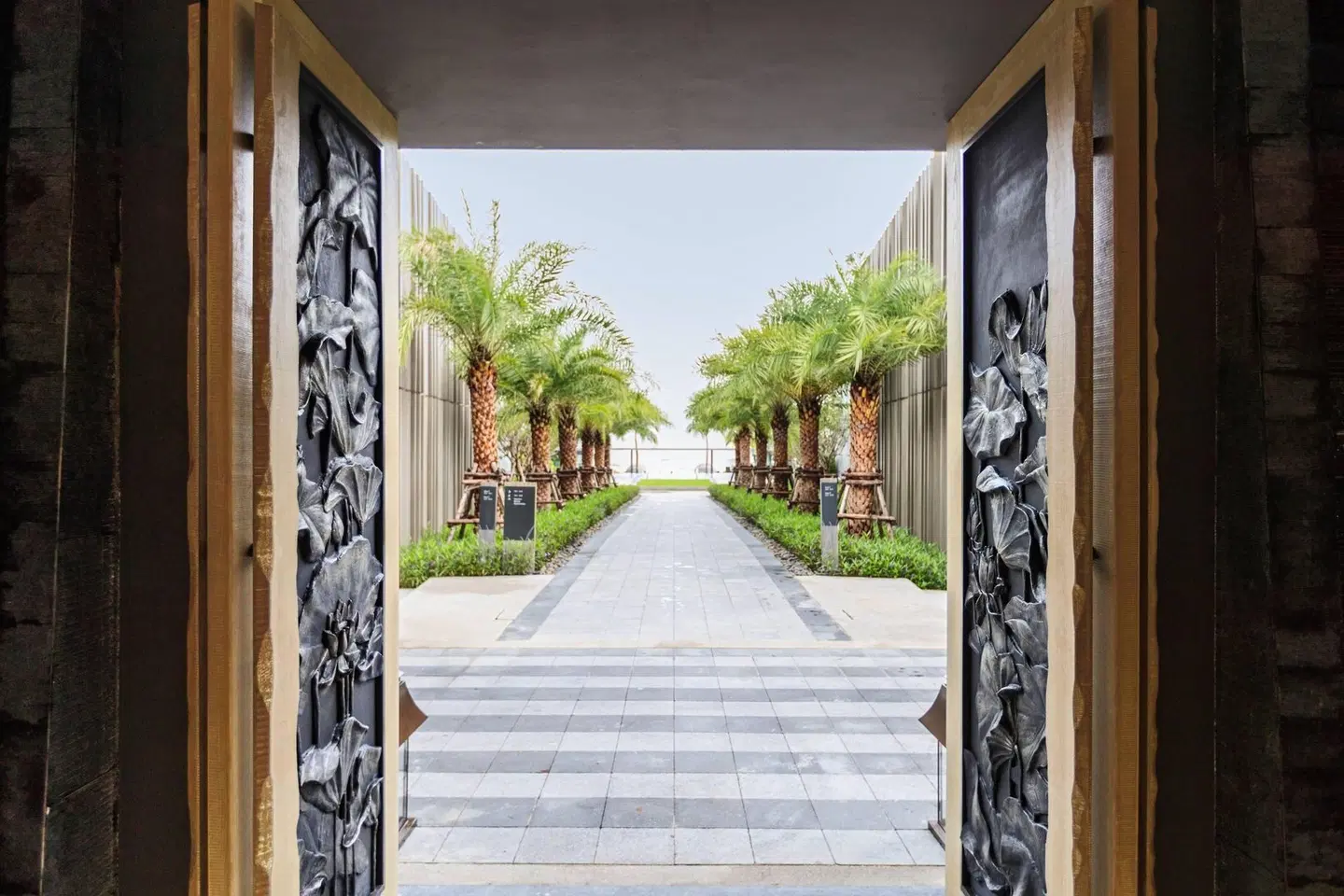 Phuket Marriott Resort and Spa, Nai Yang Beach Garten