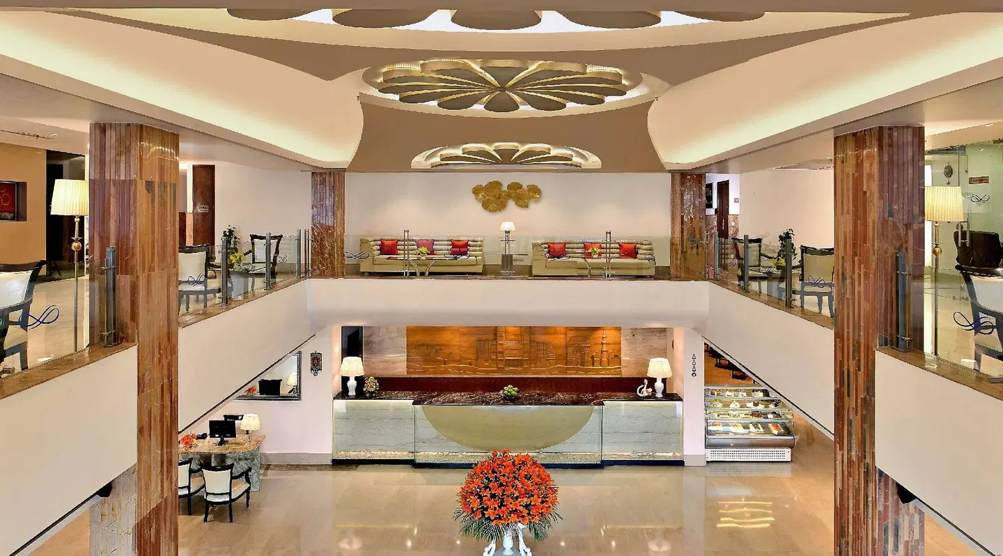 Taurus Sarovar Portico LOUNGE_LOBBY