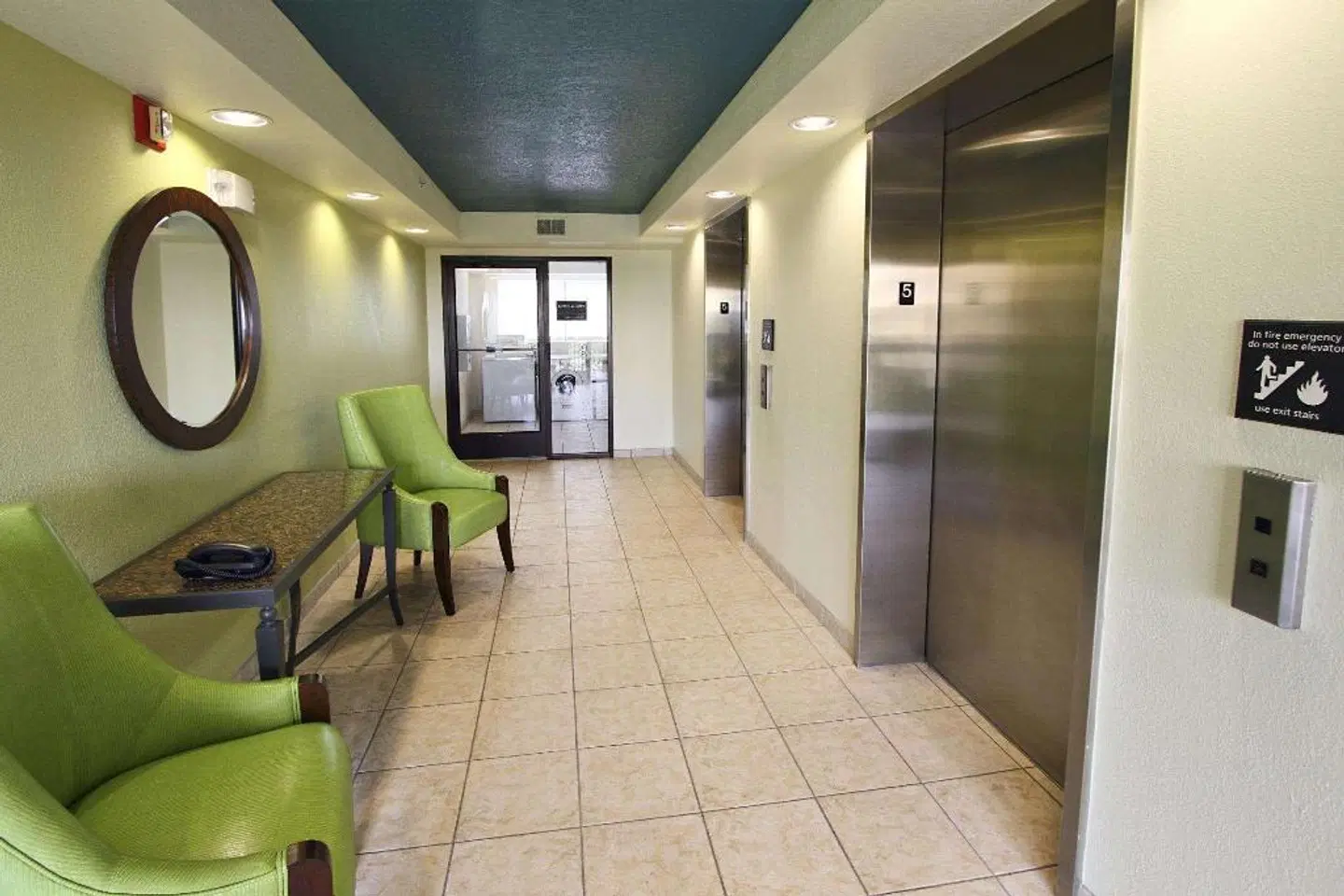 Hampton Inn Cocoa Beach/Cape Canaveral LOUNGE_LOBBY