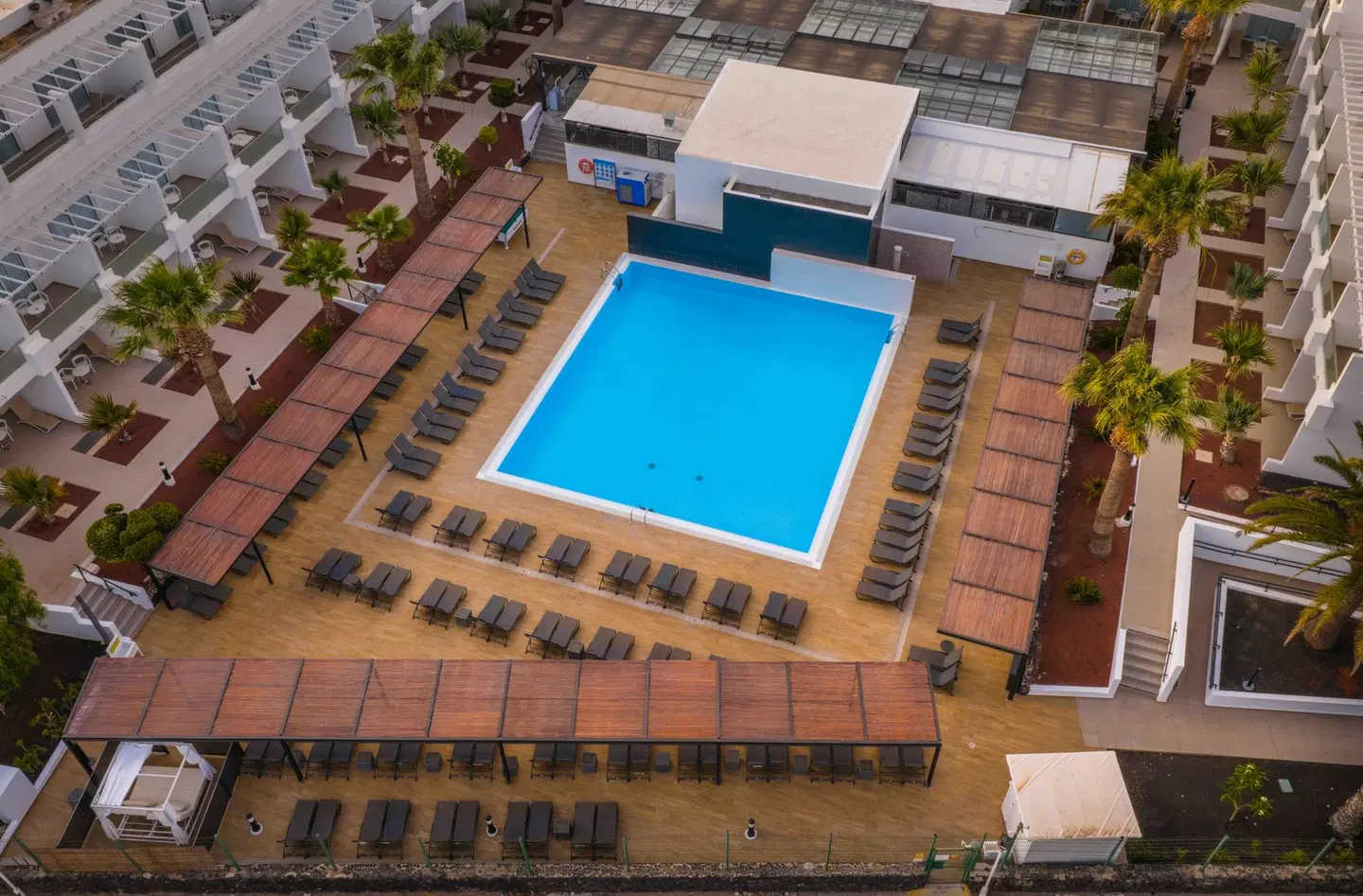 Sentido Aequora Lanzarote Suites OUTDOOR_POOL