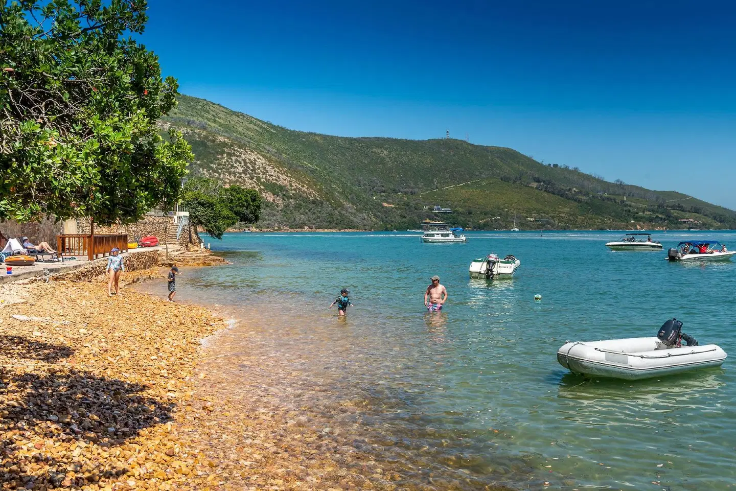 Under Milkwood Resort Strand