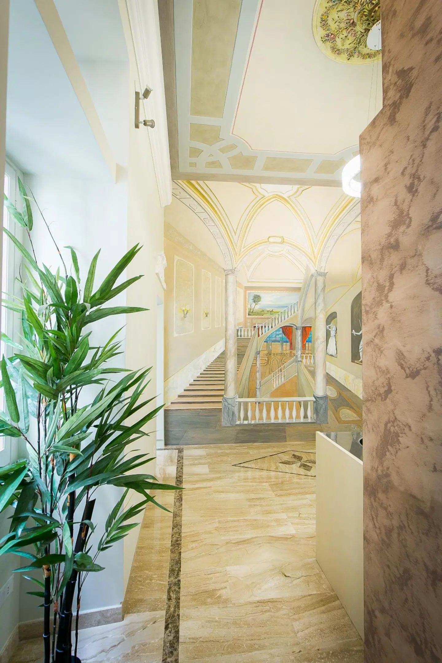 Nerva Accomodation Cavour HEALTH_BEAUTY