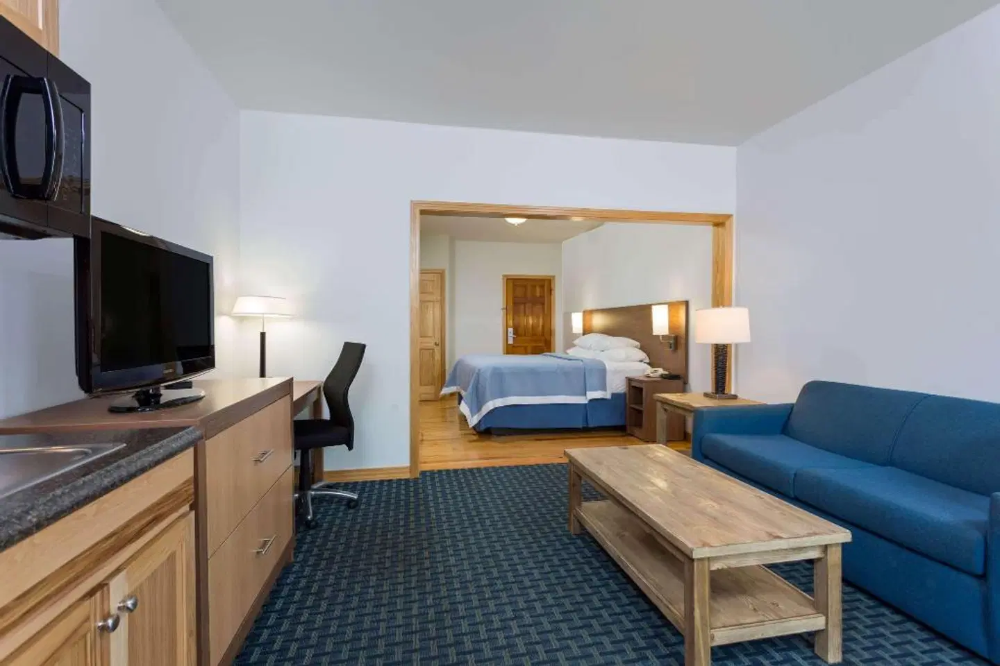 Days Inn by Wyndham Kill Devil Hills Oceanfront - Wilbur ROOM_EXAMPLE