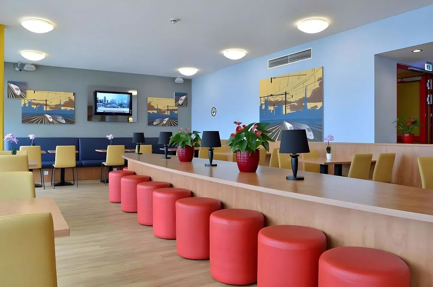 B&B Saarbrücken Hauptbahnhof Bar