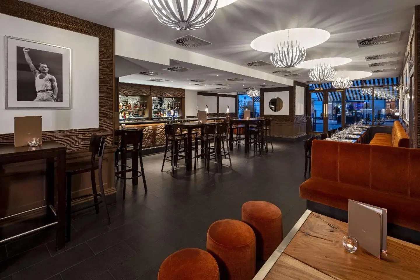 Radisson Blu Edwardian Grafton Hotel Bar