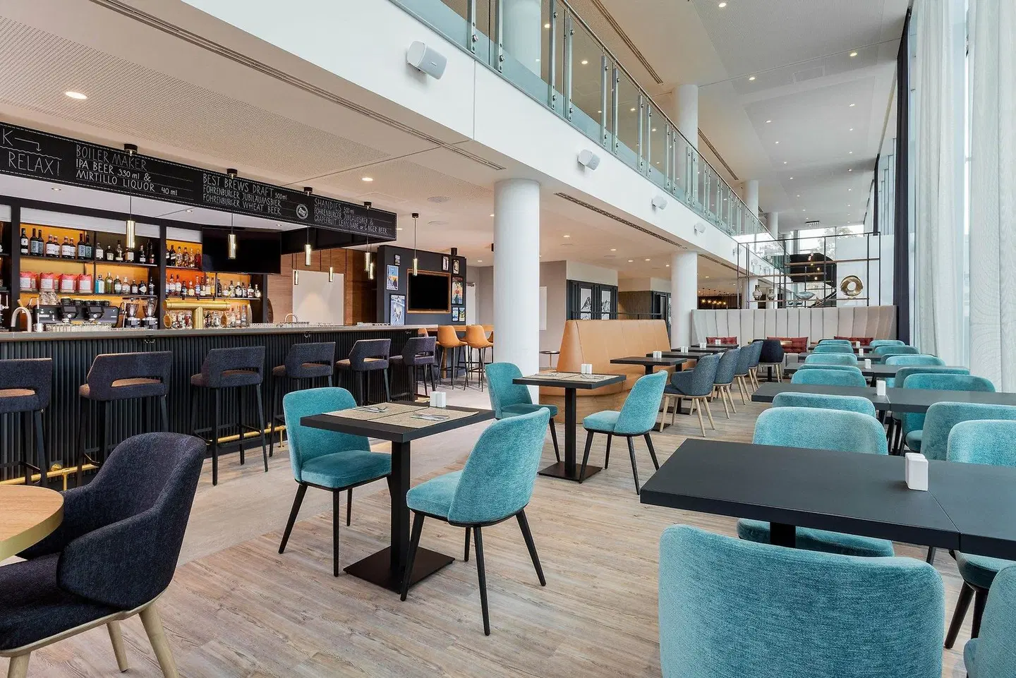Four Points by Sheraton Panoramahaus Dornbirn Bar