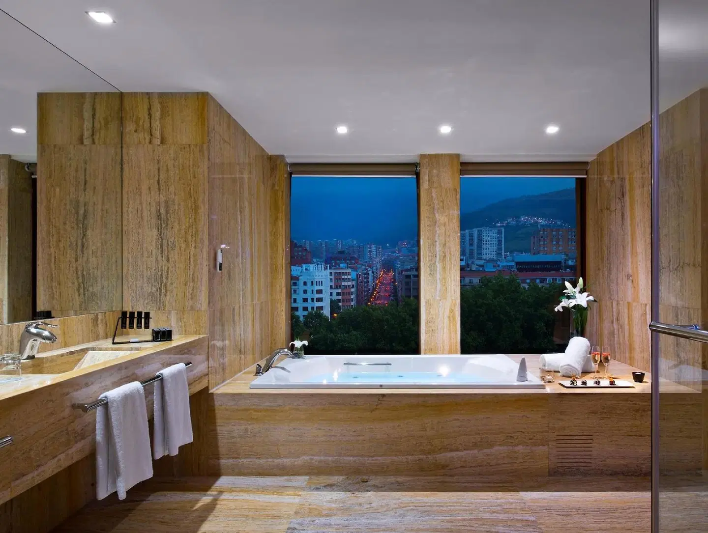 Meliá Bilbao Badezimmer