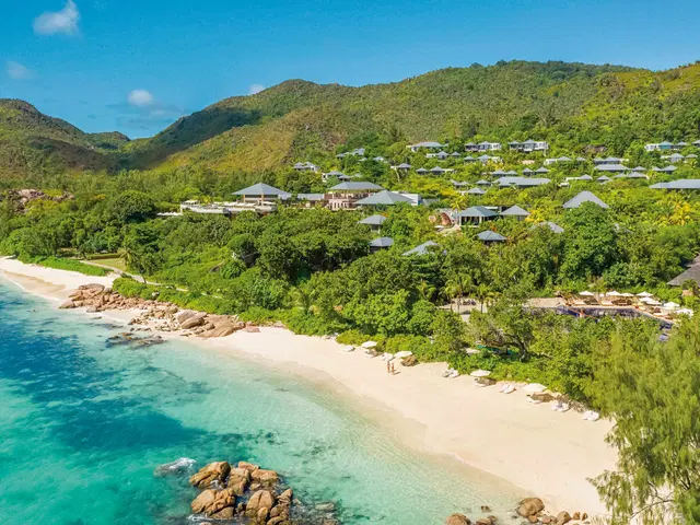 Raffles Seychelles LANDSCAPE