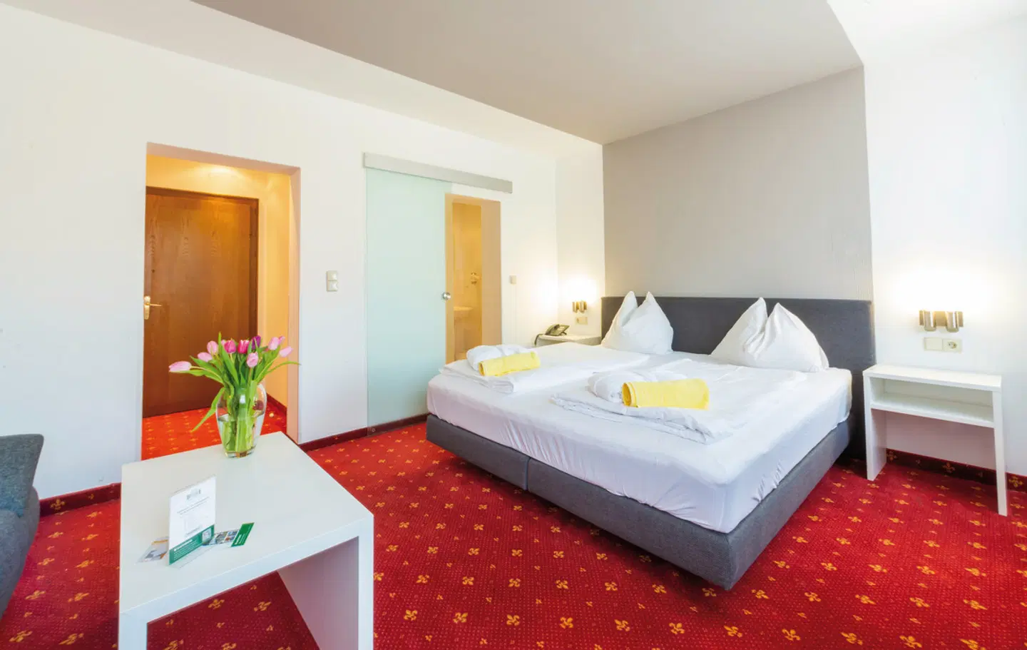 Bellevue ROOM_EXAMPLE