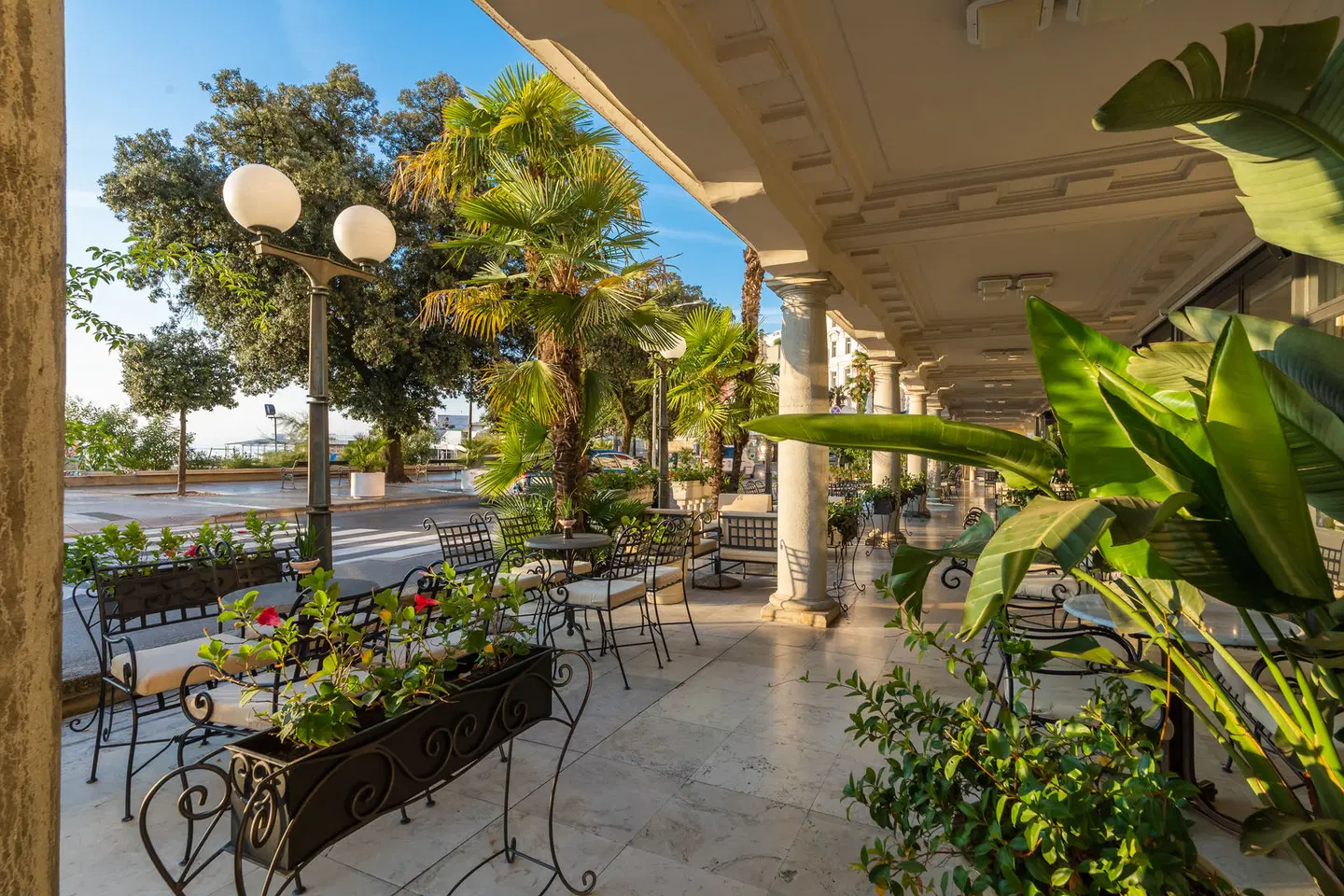 Hotel Palace Bellevue TERRACE