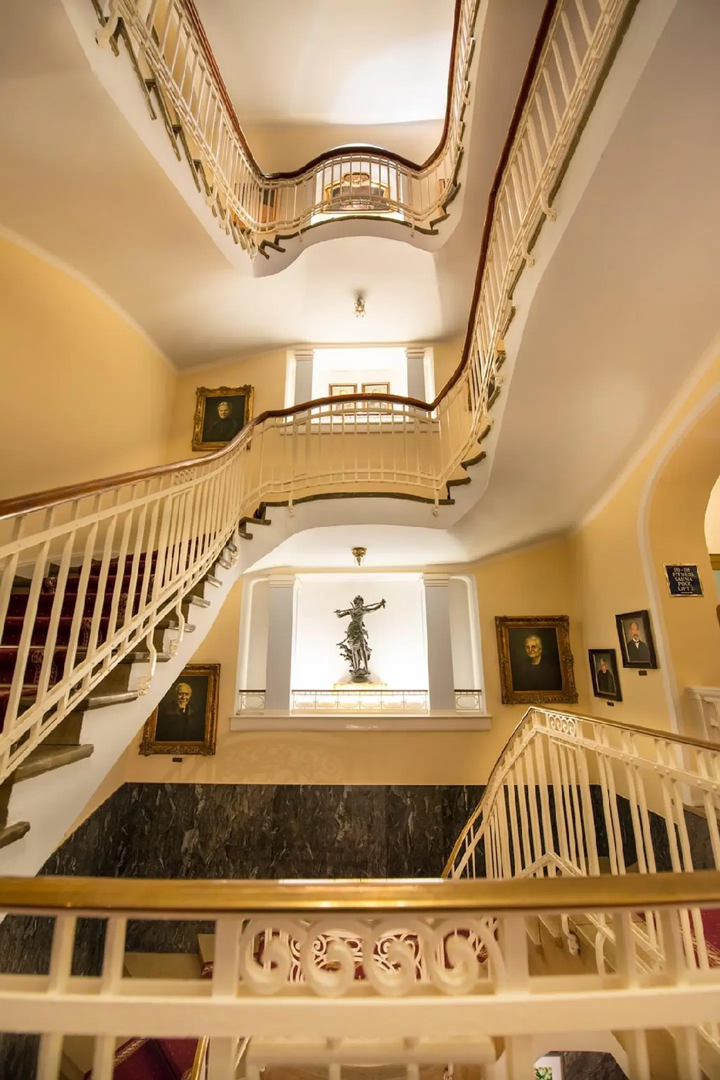 Bellevue Rheinhotel LOUNGE_LOBBY