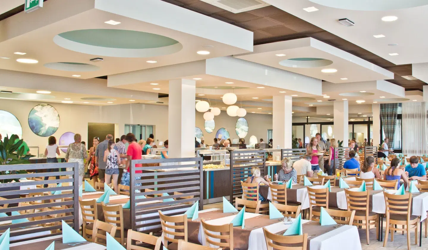 Plaza-San Marino Sunny Resort by Valamar Restaurant