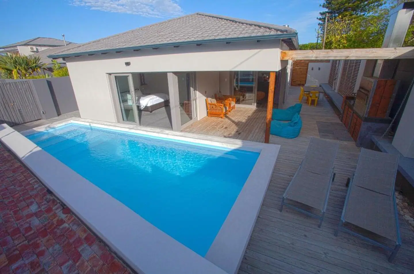 Ocean Bay Guesthouse OUTDOOR_POOL