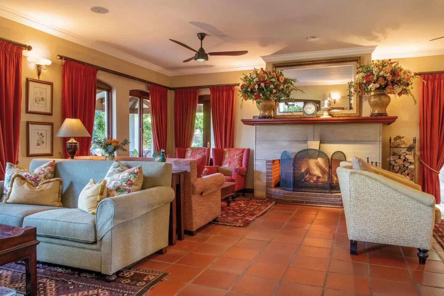 Oliver's Restaurant & Lodge LOUNGE_LOBBY