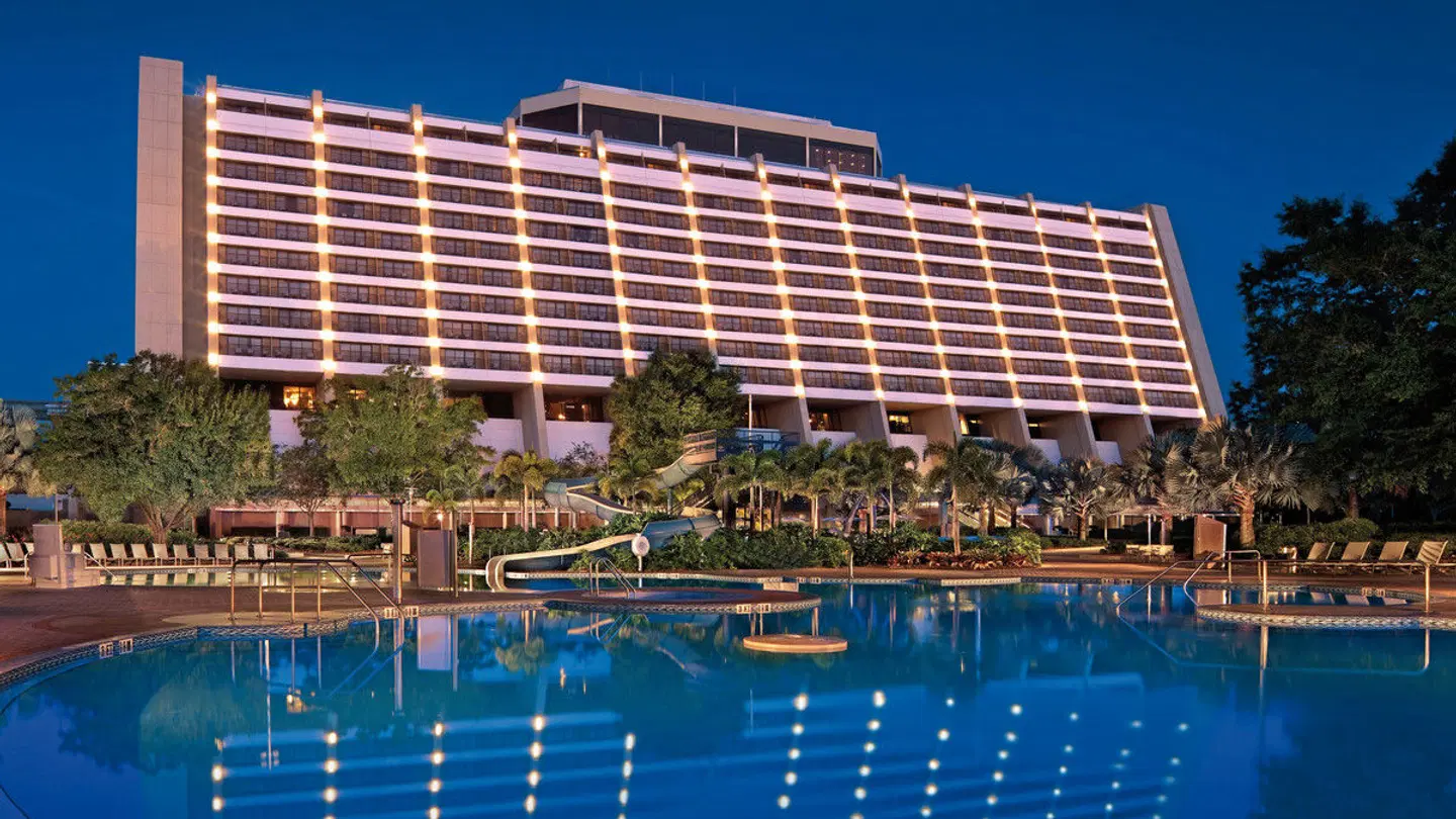 Disney's Contemporary Resort OUTDOOR_POOL
