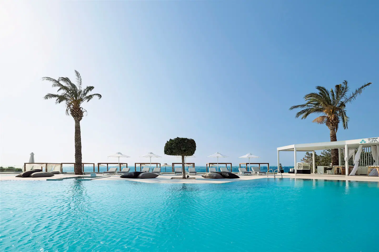 Dimitra Beach Hotel & Suites OUTDOOR_POOL