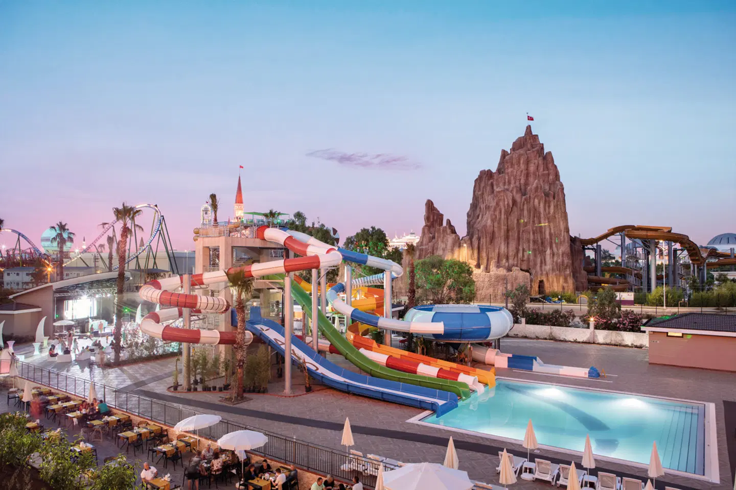 Aydinbey Queen's Palace & Spa OUTDOOR_POOL