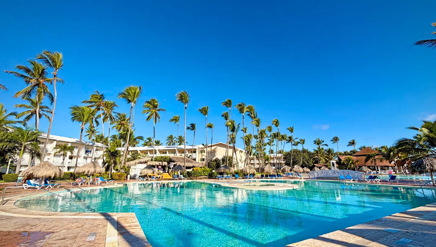 VIK Hotel Arena Blanca OUTDOOR_POOL