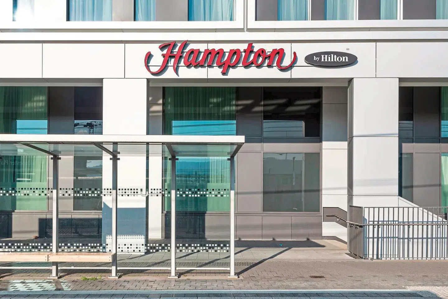 Hampton by Hilton Stuttgart City Centre EXTERIOR