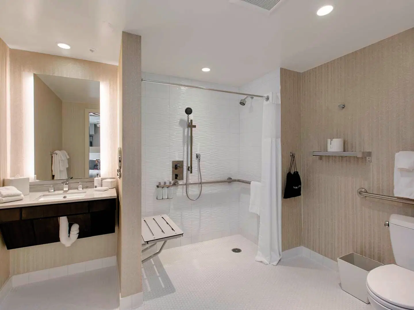 Hotel Zoe Fisherman's Wharf Badezimmer