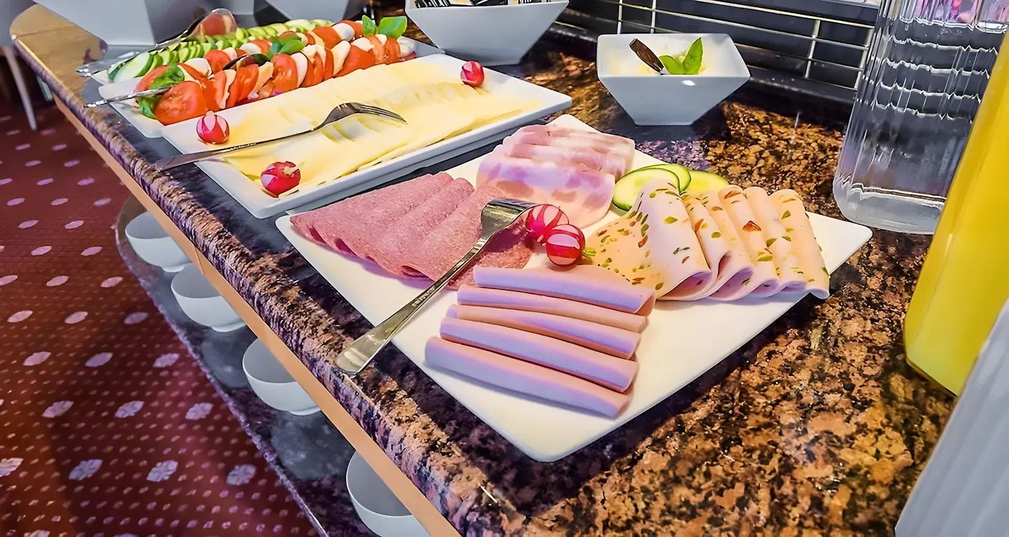 Hotel Rieker am Hauptbahnhof Terrasse