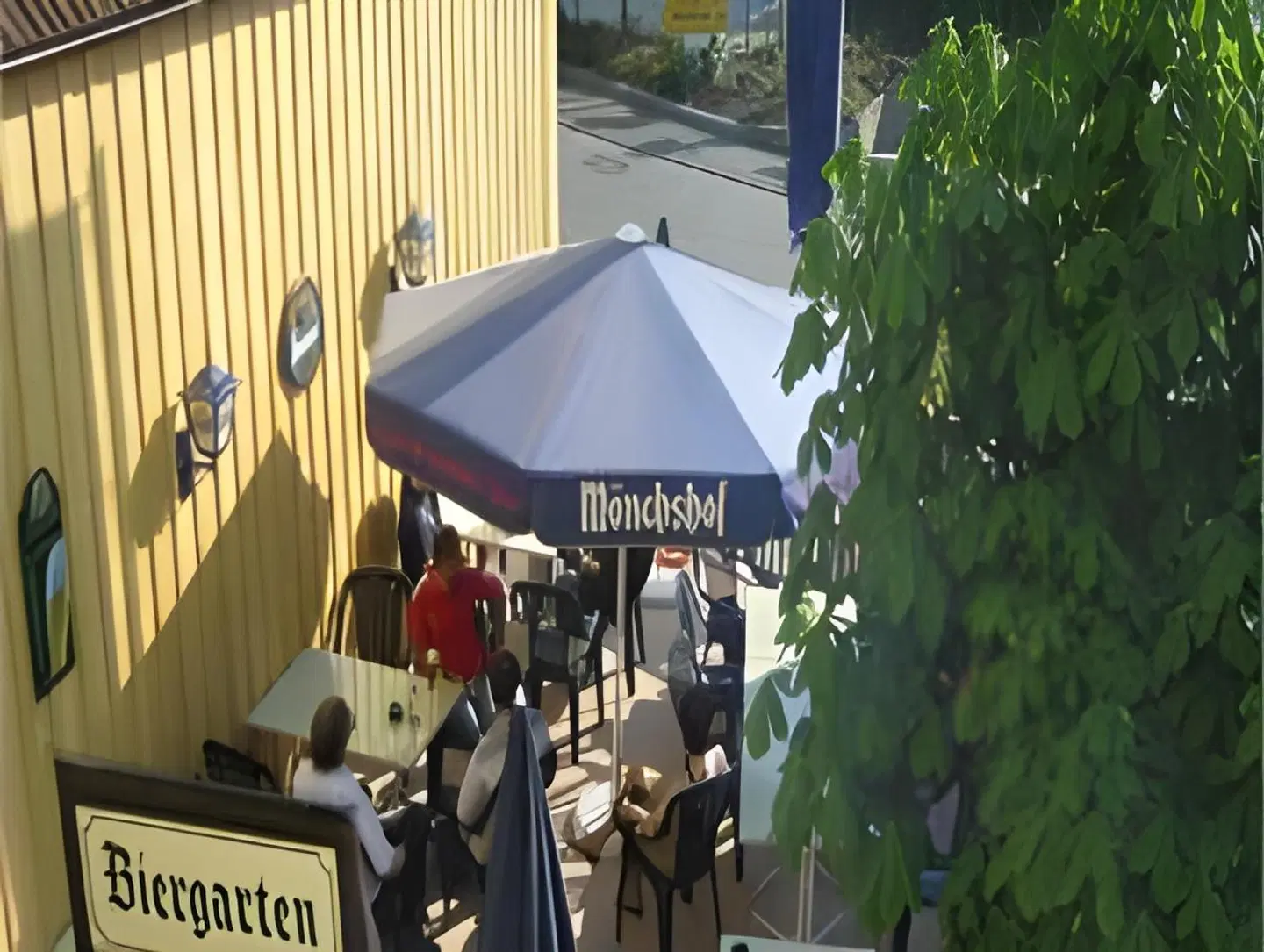 Hereth SPORTS_AND_LEISURE