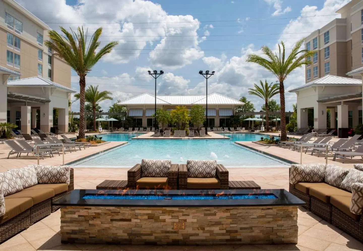 SpringHill Suites by Marriott Orlando at FLAMINGO CROSSINGS® Town Center/Western Entrance OUTDOOR_POOL