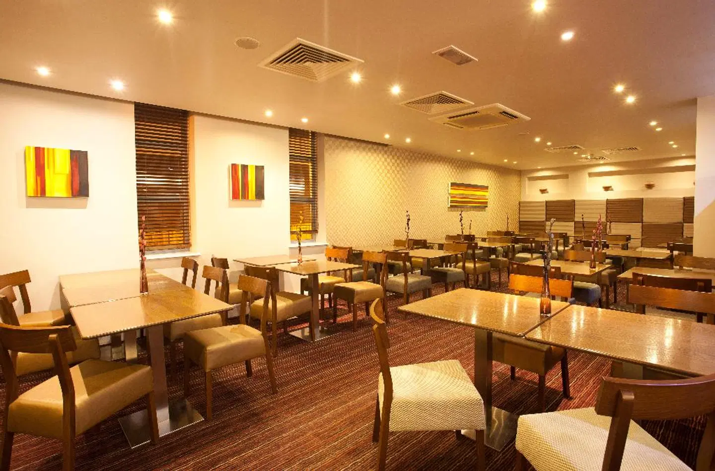 Holiday Inn Express London - Croydon Restaurant