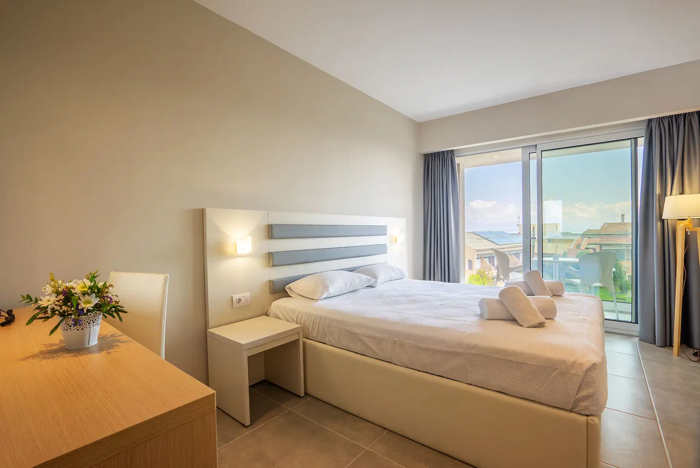 CNic Gemini Hotel ROOM_EXAMPLE