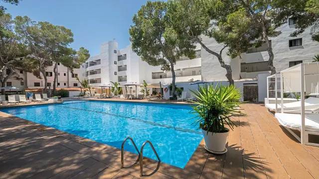 Es Pujols Appartements OUTDOOR_POOL