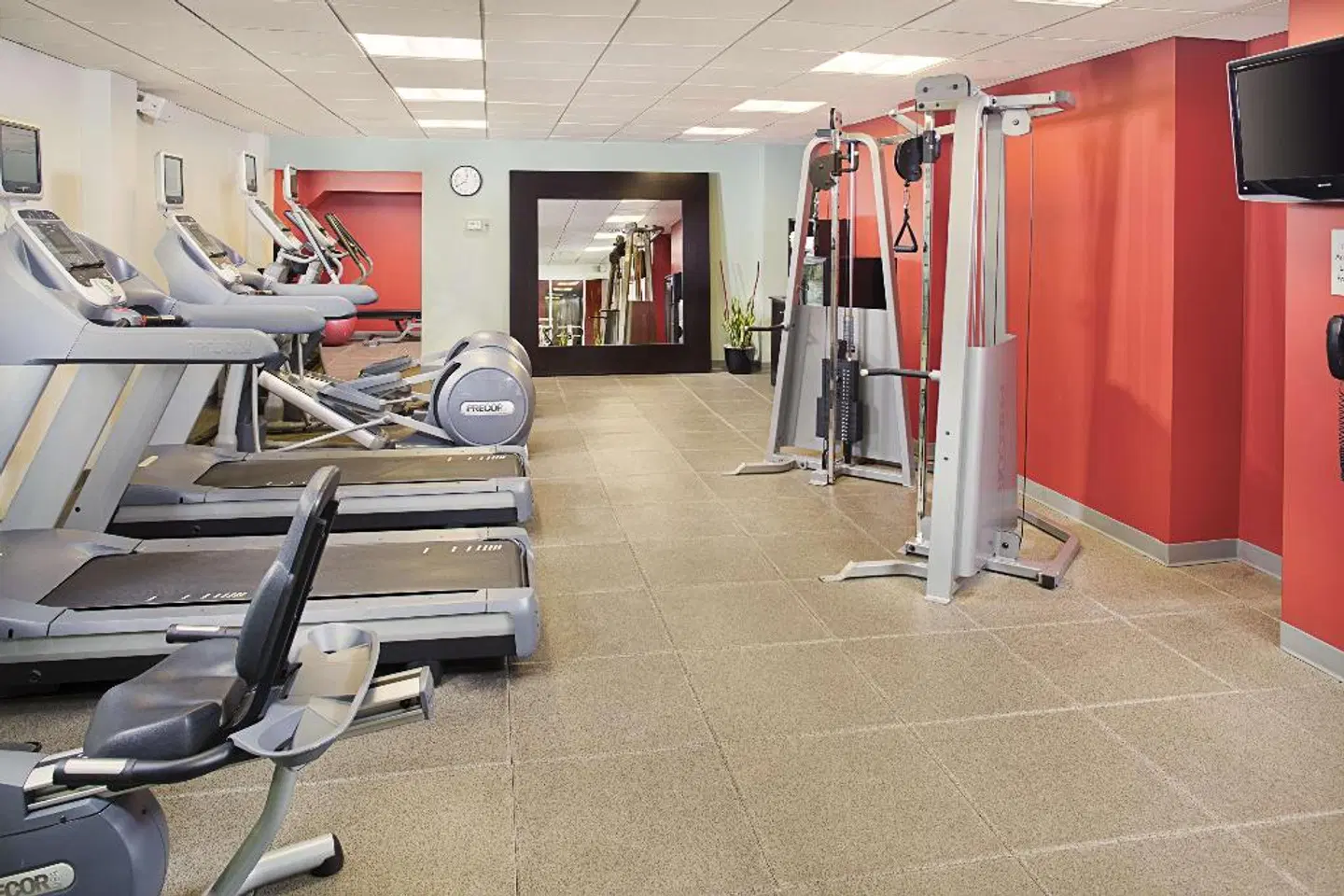 Hilton Providence SPORTS_AND_LEISURE