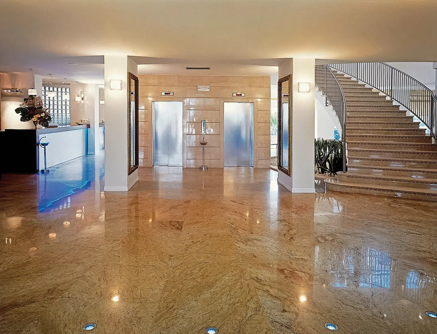 Hermitage LOUNGE_LOBBY