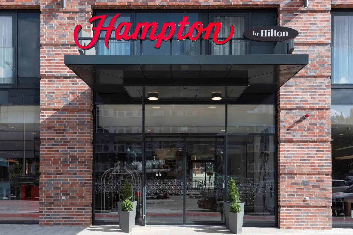 Hampton by Hilton Hamburg City Centre EXTERIOR