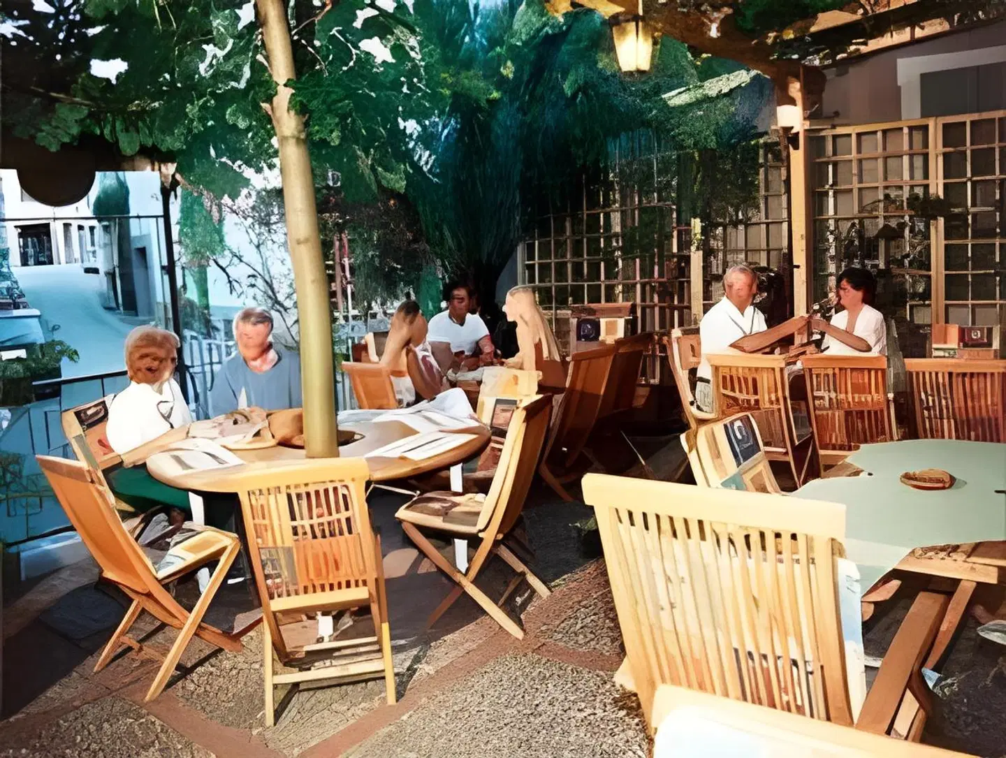 Löwen Hotel & Restaurant Terrasse