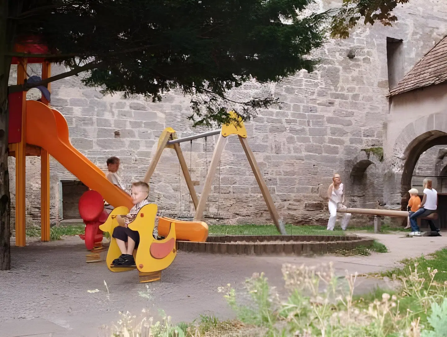 Burg Colmberg SPORTS_AND_LEISURE